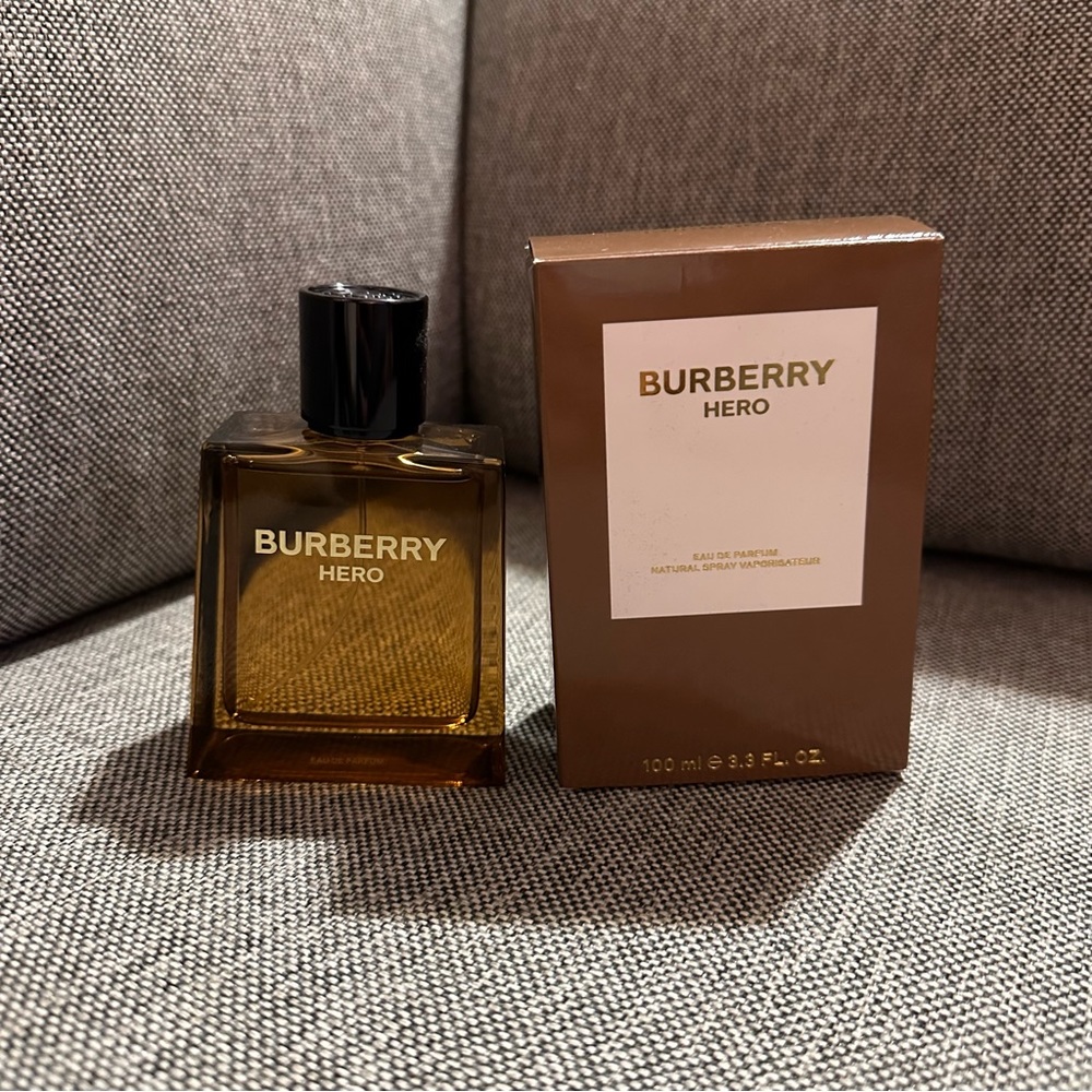 BURBERRY Men's Hero Eau de Parfum
